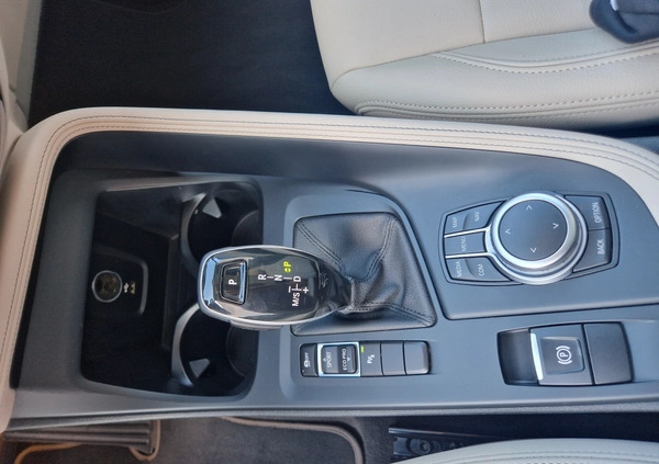 BMW X1 cena 124107 przebieg: 77123, rok produkcji 2020 z Jedlicze małe 277